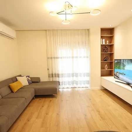 Grandstay Portside Durrës