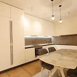 Grandstay Portside Durrës