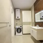 Grandstay Portside