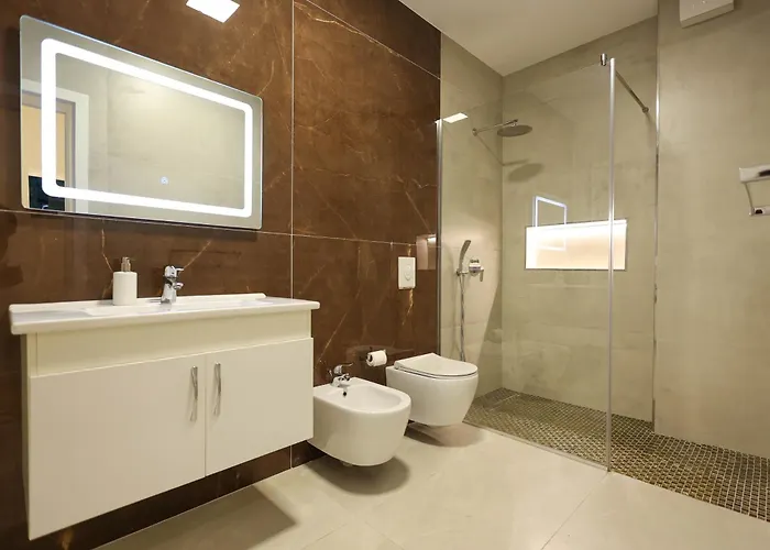 Grandstay Portside